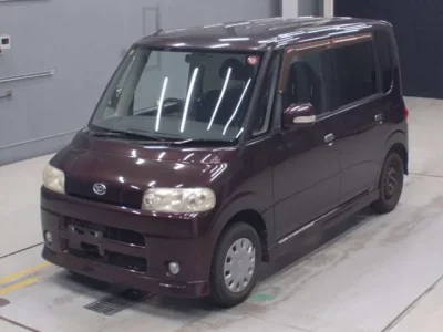 Daihatsu TANTO  с аукциона в Японии