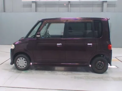 Daihatsu TANTO  с аукциона в Японии