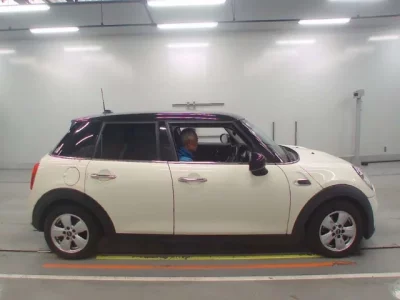 BMW MINI  с аукциона в Японии
