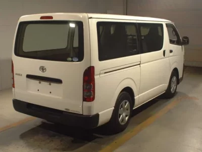 Toyota HIACE VAN  с аукциона в Японии