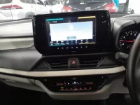 Suzuki SWIFT лот № 36128 оценка 5  с аукциона в Японии 8