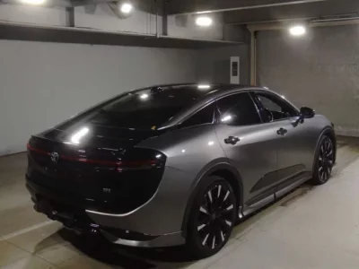 Toyota CROWN CROSSOVER  с аукциона в Японии