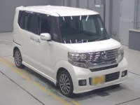 Honda N BOX лот № 30004 оценка 4  с аукциона в Японии 4
