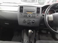 Nissan TIIDA LATIO лот № 10276 оценка 3.5  с аукциона в Японии 8