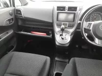 Toyota RACTIS лот № 30006 оценка RA  с аукциона в Японии 8