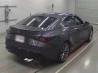Lexus IS лот № 30020 оценка RA  с аукциона в Японии 1