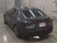 Lexus IS лот № 30020 оценка RA  с аукциона в Японии 5