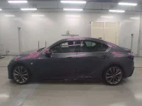 Lexus IS лот № 30020 оценка RA  с аукциона в Японии 3