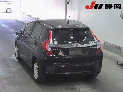 Honda FIT  с аукциона в Японии