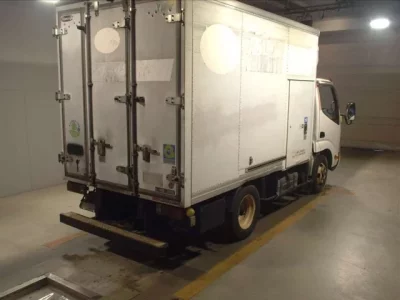Hino DUTRO  с аукциона в Японии