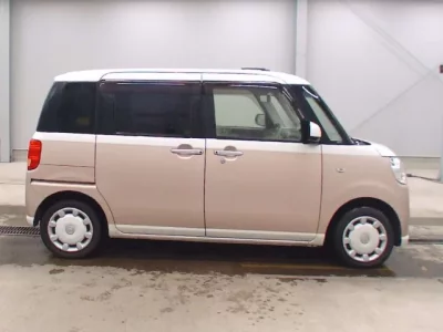 Daihatsu MOVE CANBUS  с аукциона в Японии