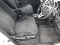 Honda FIT лот № 30032 оценка 4  с аукциона в Японии 7