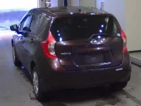 Nissan NOTE лот № 5022 оценка RA  с аукциона в Японии 5