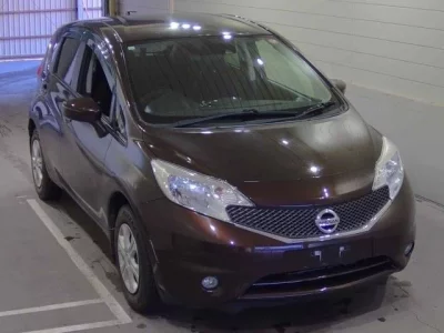 Nissan NOTE  с аукциона в Японии