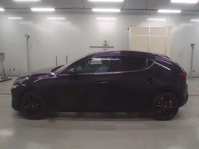 Mazda MAZDA3  с аукциона в Японии