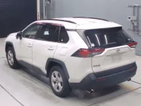 Toyota RAV4 лот № 30023 оценка 3.5  с аукциона в Японии 5
