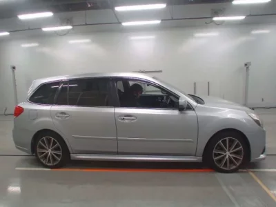 Subaru LEGACY  с аукциона в Японии