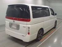 Nissan ELGRAND лот № 10311 оценка 3.5  с аукциона в Японии 1
