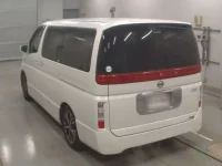 Nissan ELGRAND лот № 10311 оценка 3.5  с аукциона в Японии 5