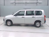 Toyota PROBOX лот № 30025 оценка 4  с аукциона в Японии 3