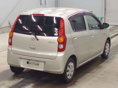 Daihatsu MIRA  с аукциона в Японии