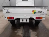 Suzuki CARRY TRUCK лот № 5070 оценка R  с аукциона в Японии 8