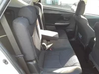 Toyota PRIUS ALPHA лот № 30031 оценка 3.5  с аукциона в Японии 9