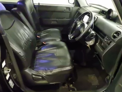 Toyota BB  с аукциона в Японии