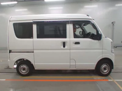 Nissan CLIPPER VAN  с аукциона в Японии