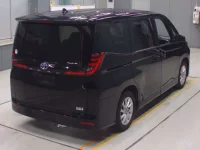 Toyota NOAH лот № 30037 оценка 4  с аукциона в Японии 1