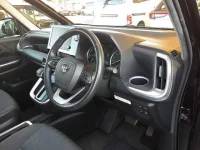 Toyota NOAH лот № 30037 оценка 4  с аукциона в Японии 6