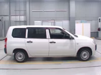Toyota PROBOX лот № 30038 оценка 3.5  с аукциона в Японии 2