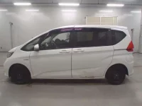 Honda FREED лот № 30070 оценка 3  с аукциона в Японии 3