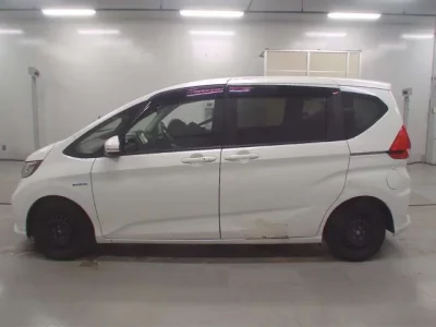 Honda FREED  с аукциона в Японии