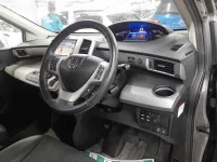 Honda FREED лот № 30071 оценка 4  с аукциона в Японии 6