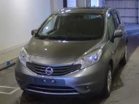 Nissan NOTE лот № 5064 оценка 3.5  с аукциона в Японии 2