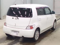 Toyota BB лот № 9031 оценка 4  с аукциона в Японии 1