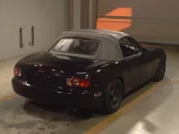 Mazda ROADSTER лот № 9016 оценка R  с аукциона в Японии 1