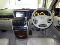 Nissan ELGRAND лот № 5075 оценка R  с аукциона в Японии 2