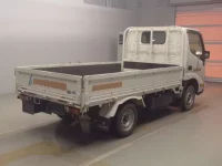 Toyota DYNA лот № 76301 оценка 3.5  с аукциона в Японии 1