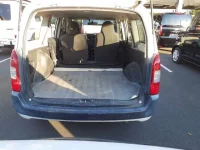 Toyota PROBOX лот № 30066 оценка 3  с аукциона в Японии 9