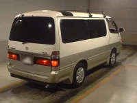 Toyota HIACE лот № 47 оценка 3.5  с аукциона в Японии 1