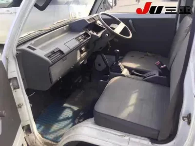 Suzuki CARRY TRUCK  с аукциона в Японии