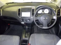 Nissan WINGROAD лот № 5081 оценка 3  с аукциона в Японии 2