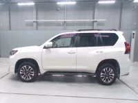 Toyota LAND CRUISER PRADO лот № 30071 оценка 4.5  с аукциона в Японии 3