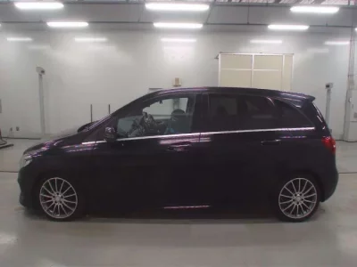 Mercedes-Benz B CLASS