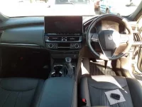 Toyota CROWN лот № 30077 оценка 5  с аукциона в Японии 8