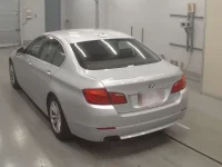 BMW 5-Series лот № 38037 оценка 4  с аукциона в Японии 5