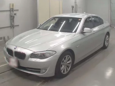 BMW 5-Series  с аукциона в Японии