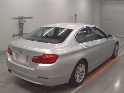 BMW 5-Series  с аукциона в Японии